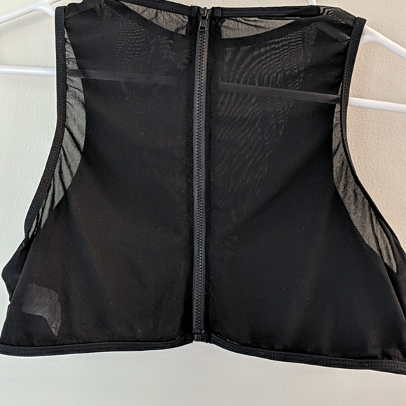 BOOHOO Zip Up Bra - Picture 2 of 3